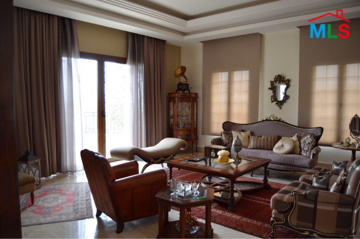 Furnished Villa with An Amazing Garden and Pool For Rent In Beit Chabeb