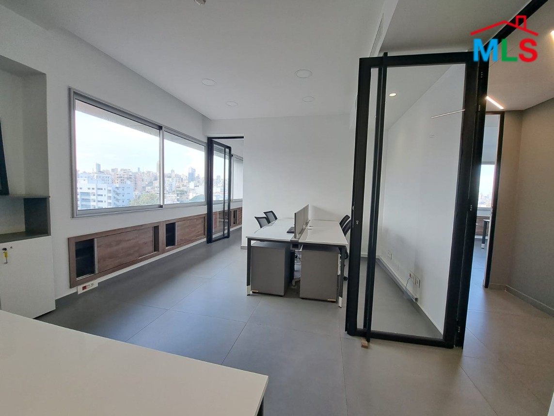 Spacious Decorated Office For Rent In A High-End Tower In Sin Fil - 24/7 Elct