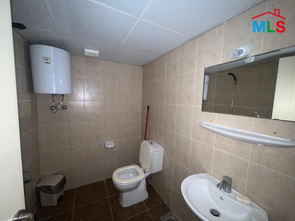 Office for Rent in Jbeil