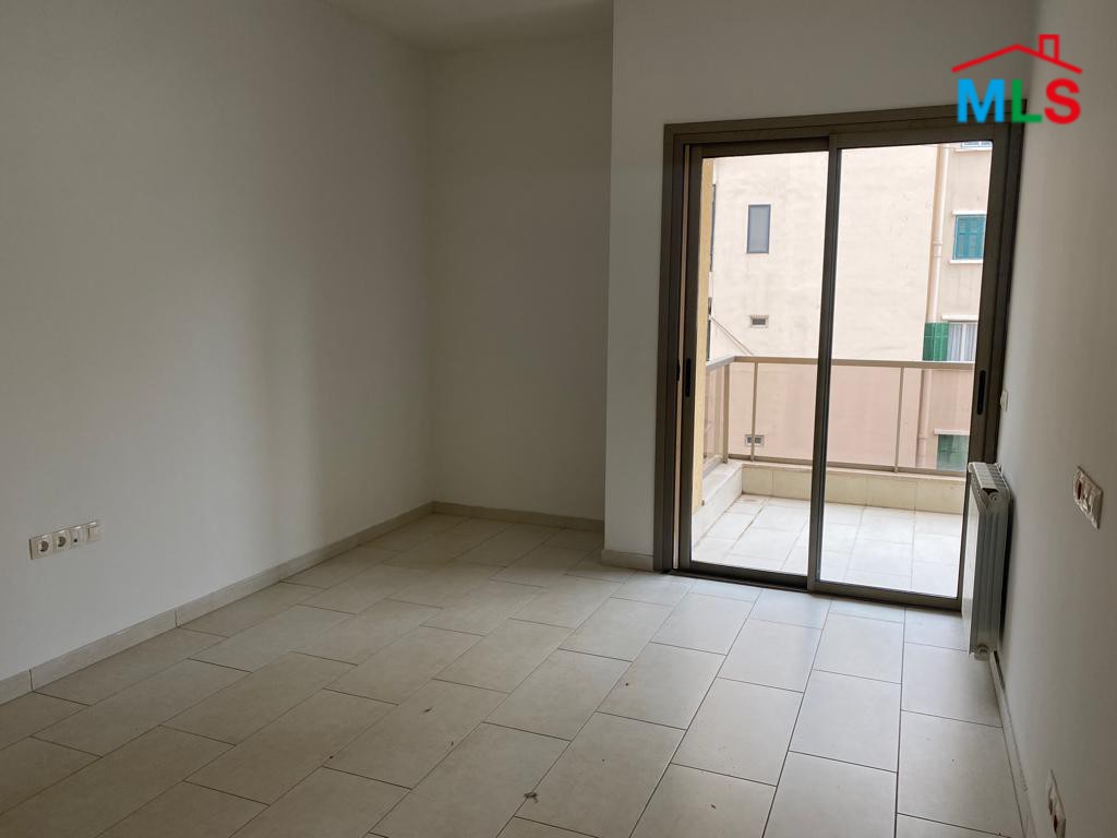 A Spacious Apartment for Rent in Gemmayze