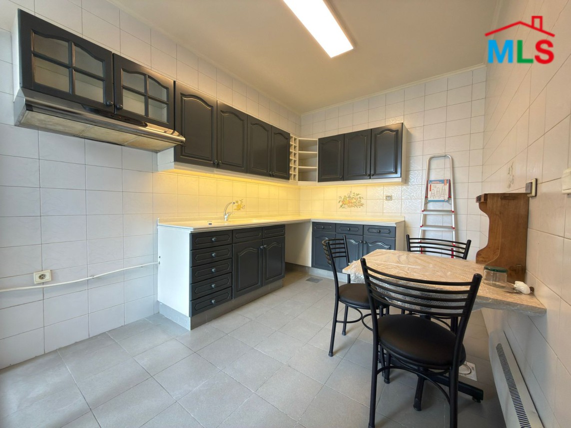 Bright & Renovated 3-Bedroom Apartment For Sale in Achrafieh, Rizk