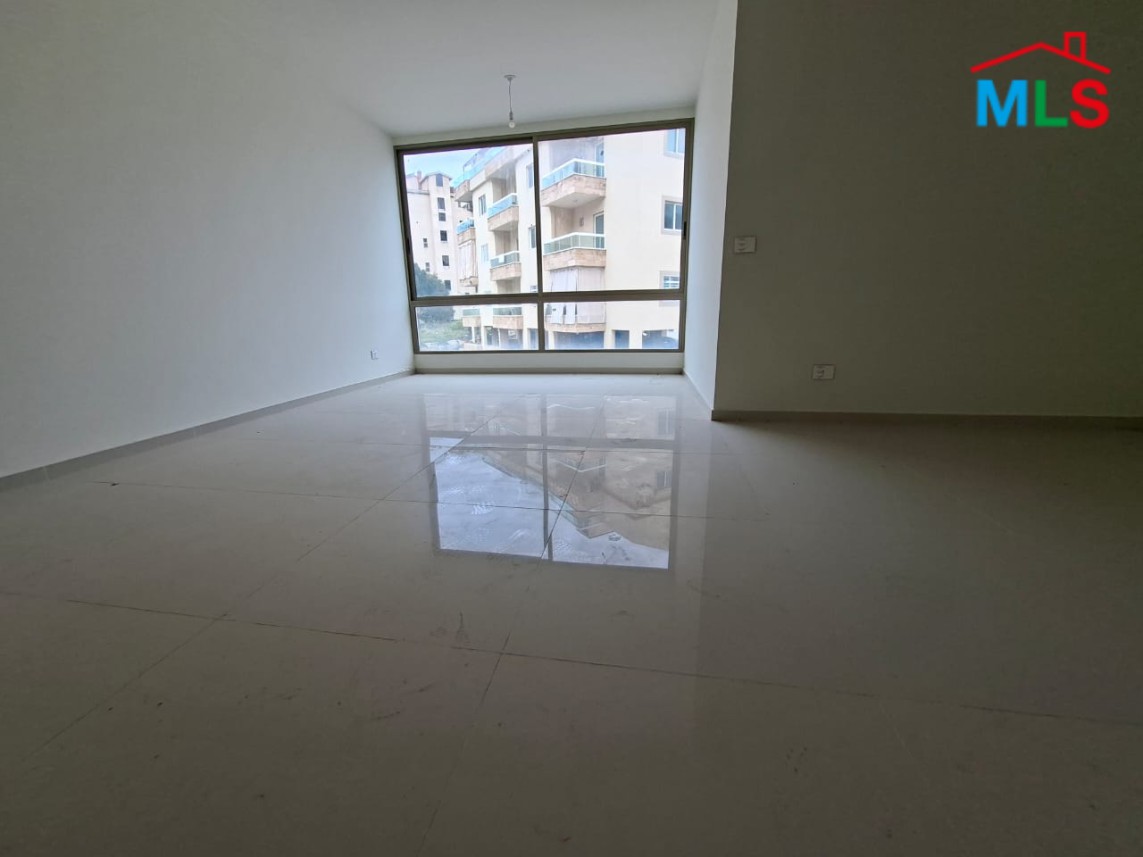 2-Bedroom Apartment For Sale in Blat, Jbeil