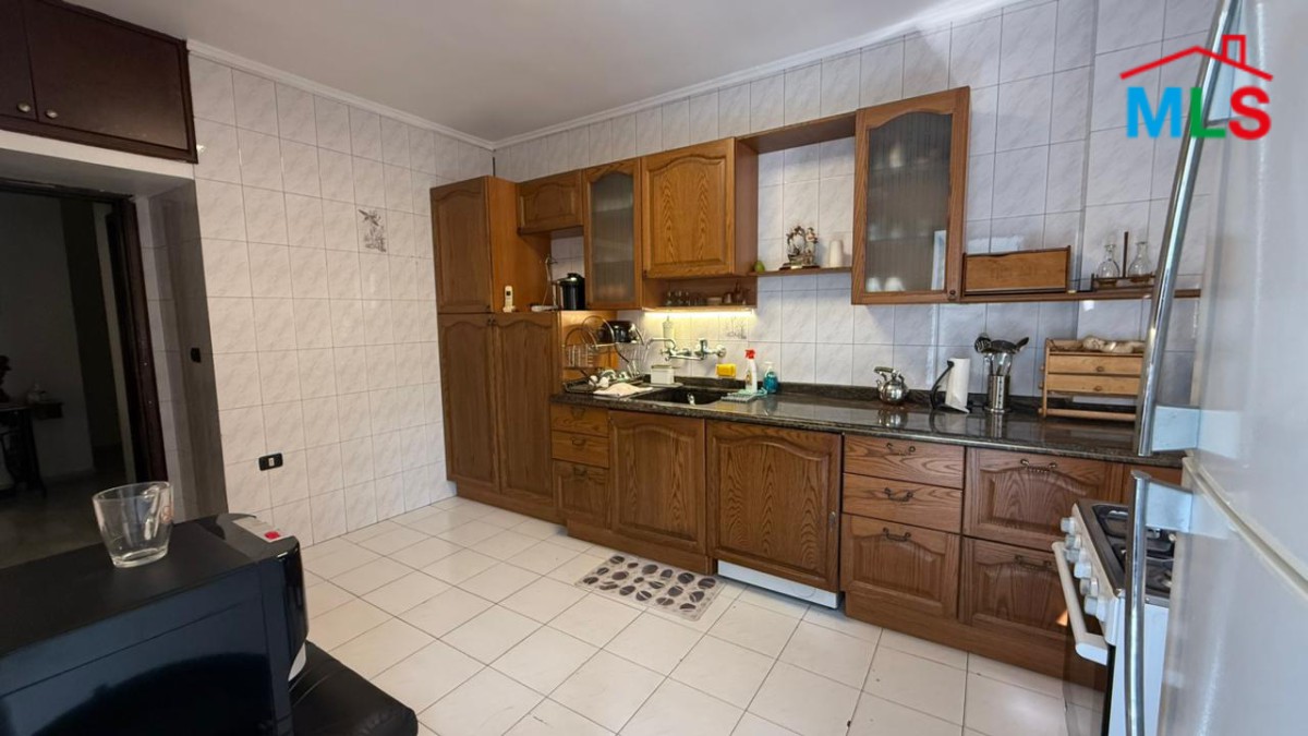 Fully Furnished Apartment For Sale in Naccache