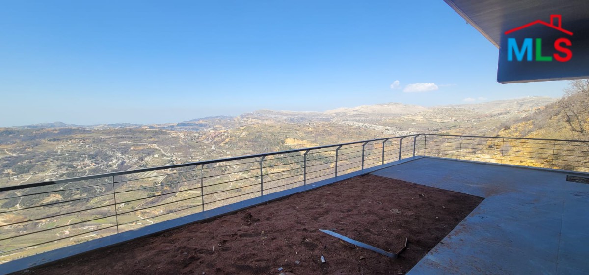 160 SQM Duplex Chalet For Sale In Fakra Club
