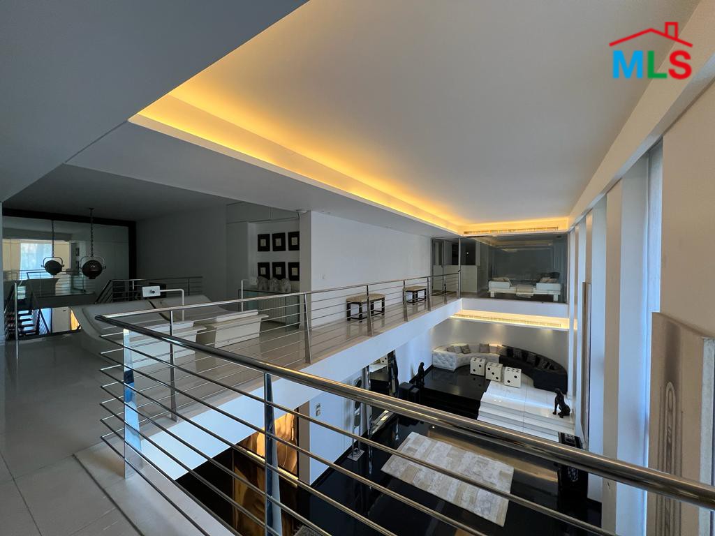 Luxurious Duplex Apartment With Terrace For Sale in Saifi