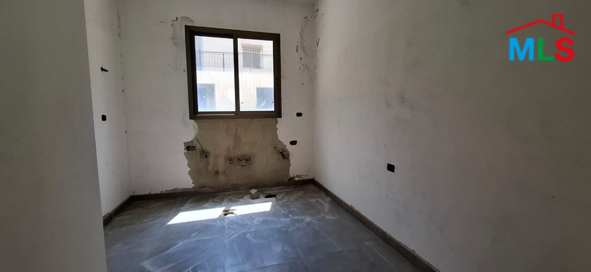 Spacious Apartment With Garden For Sale in Ajaltoun With Payment Facilities