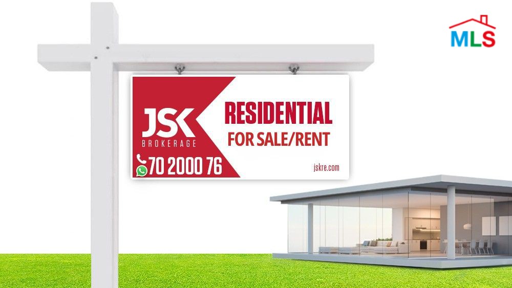 High-End Apartment For Sale in Prestigious Building in Down Town