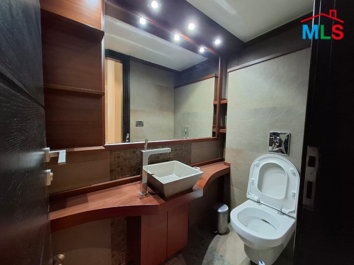 Lovely Duplex With Terrace & Mountain View For Sale in New Shayle