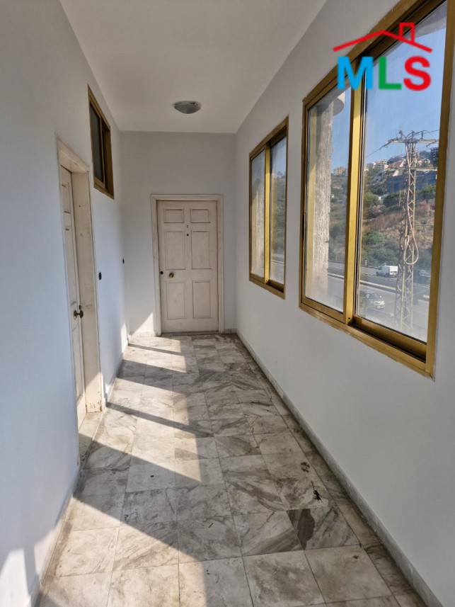 150 SQM Office For Sale in A Prime Location In Ghazir
