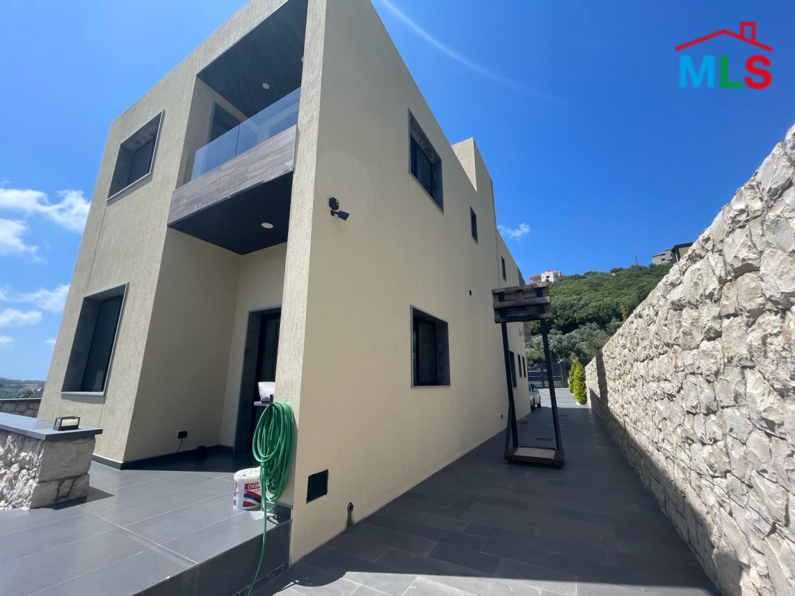 Furnished & Decorated Villa With High-End Finishing For Sale In Kour, Batroun