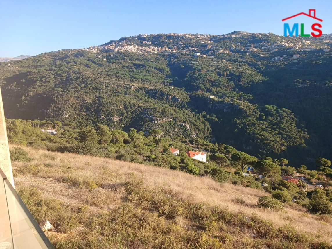 Under-Construction Apartment With Garden for Sale in Monteverde