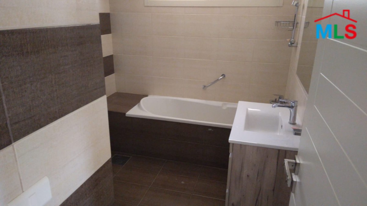 650 SQM Villa With Great Mountain View On A Piece Of Land For Sale In Baabdat